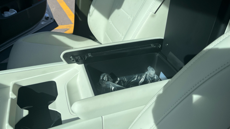 Hyundai SANTA FE 1.6 TGDi Plug-in Hybrid Ultimate 5dr 4WD Auto Estate